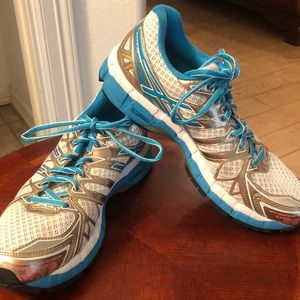 ASICS Anniversary Ladies running shoe